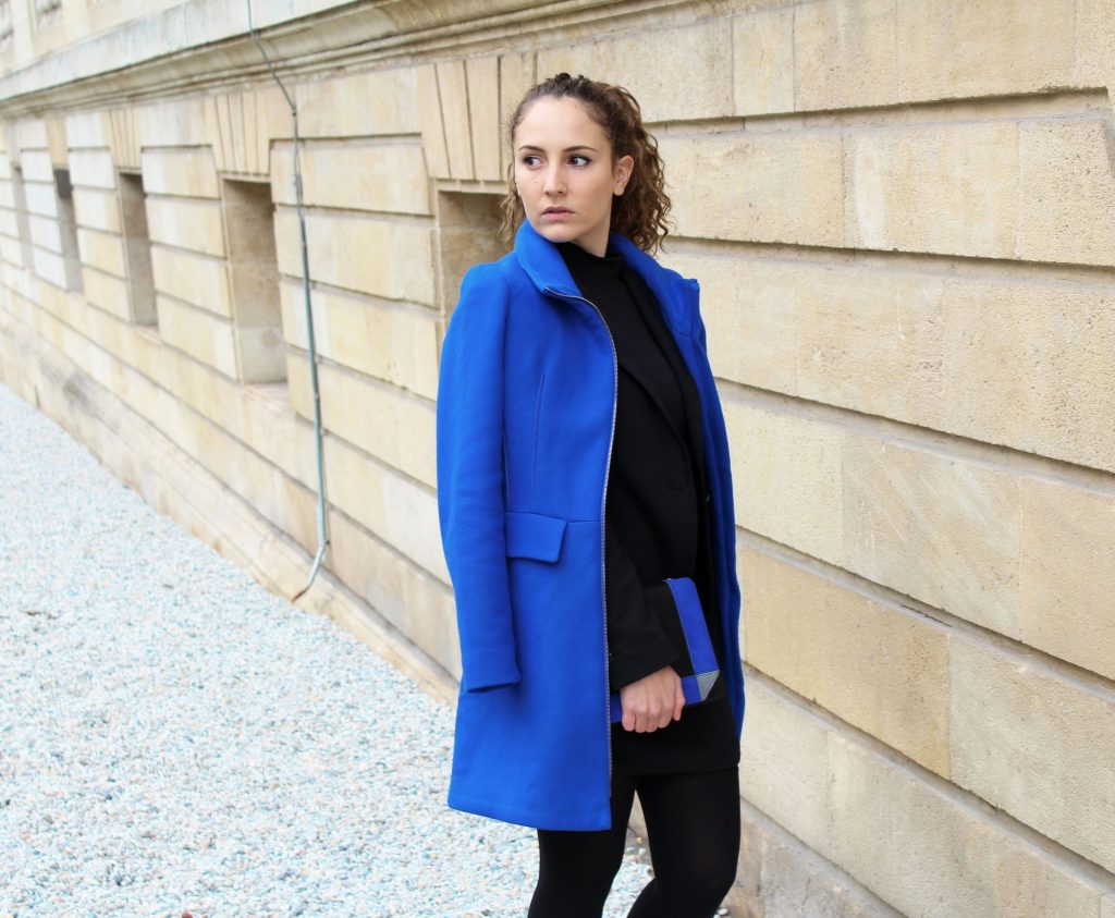 manteau femme bleu électrique