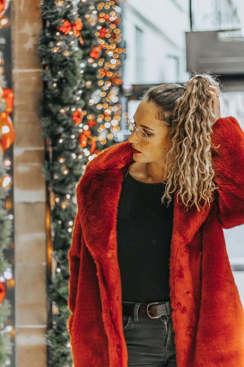 RED OBSESSION // MANTEAU ROUGE H&M // LOOK D'HIVER