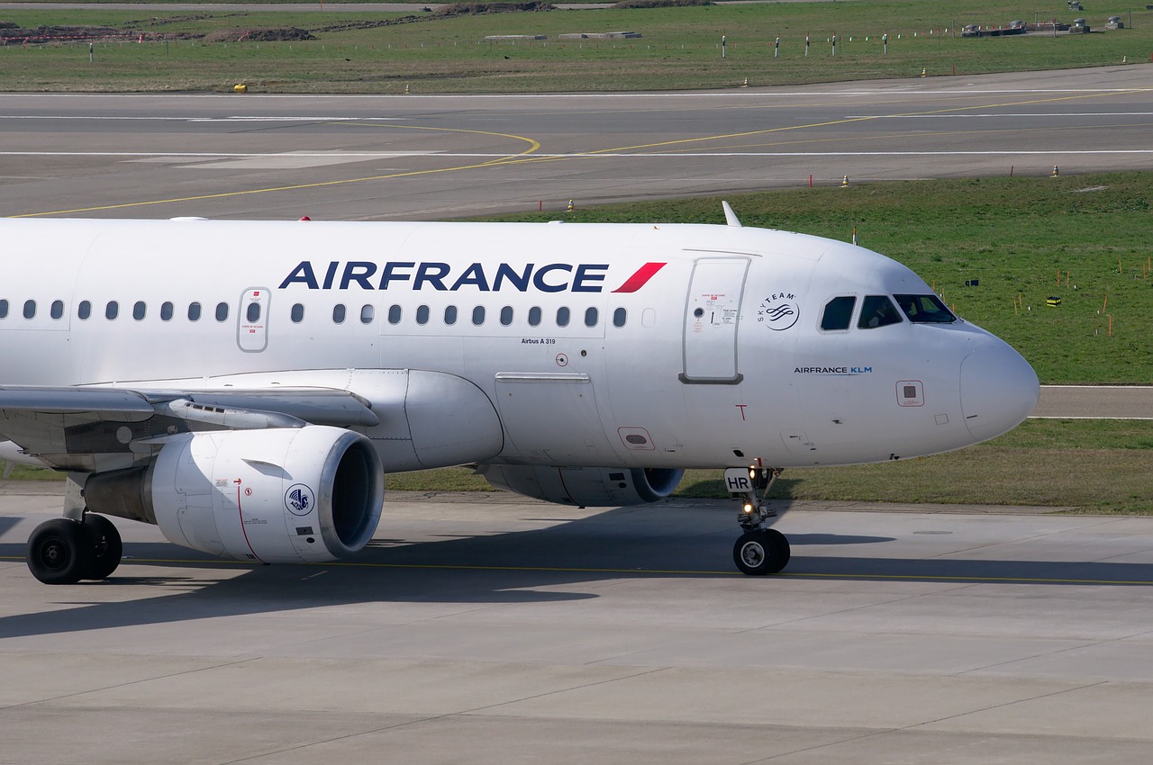 Prendre l'avion à l'aéroport Bordeaux-Merignac